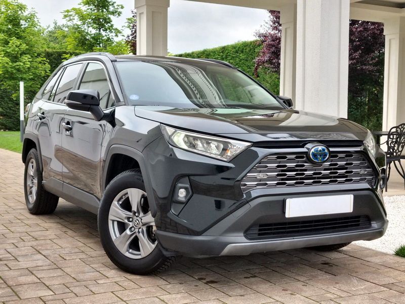 Toyota RAV4 Tracțiune 4X2 FATA/ 218 Cp An:2022/ Camera  / ACC+