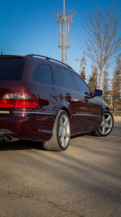 Mercedes Benz W211 E550 ESTATE