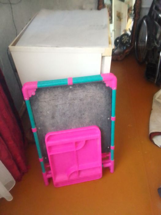 Биде смеситель.валики.керосинка.мольберт.