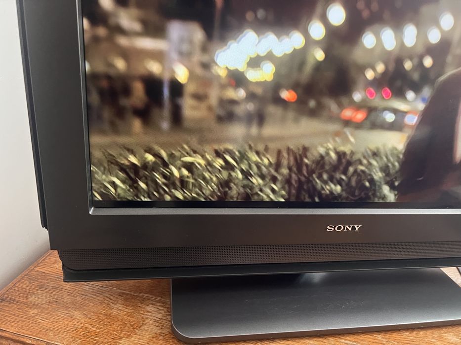 Телевизор Sony Bravia 26 инча