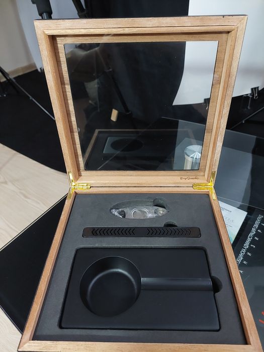 Хумидор за пури Adorini