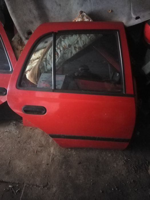 Продам запчасти ниссан