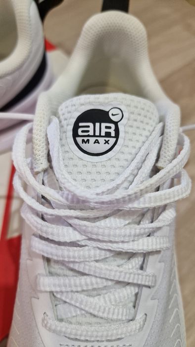 Adidasi Nike  Air Max Nuaxis nr  42,5