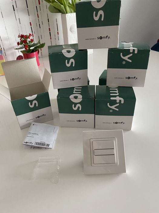 Intrerupatoare Somfy Smoove! Noi! Rulouri, roletele, usi garaj, etc.
