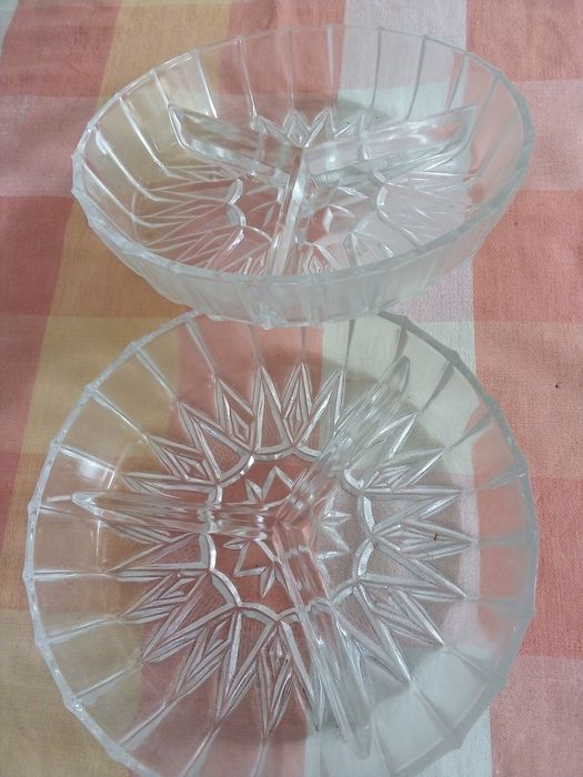 Съдове, чаши, вази