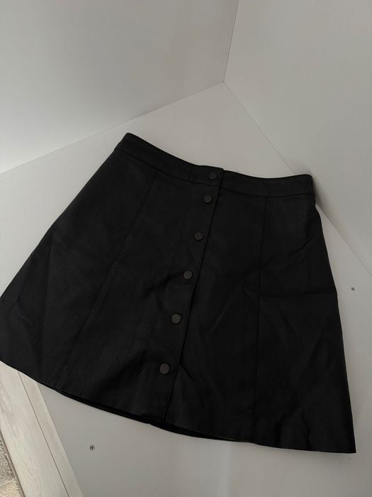 Кожена пола- H&M