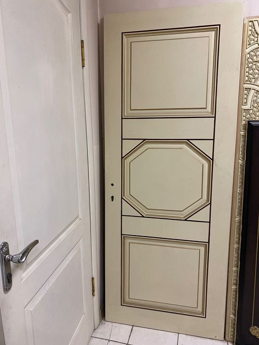 Продам дверное полотно новое