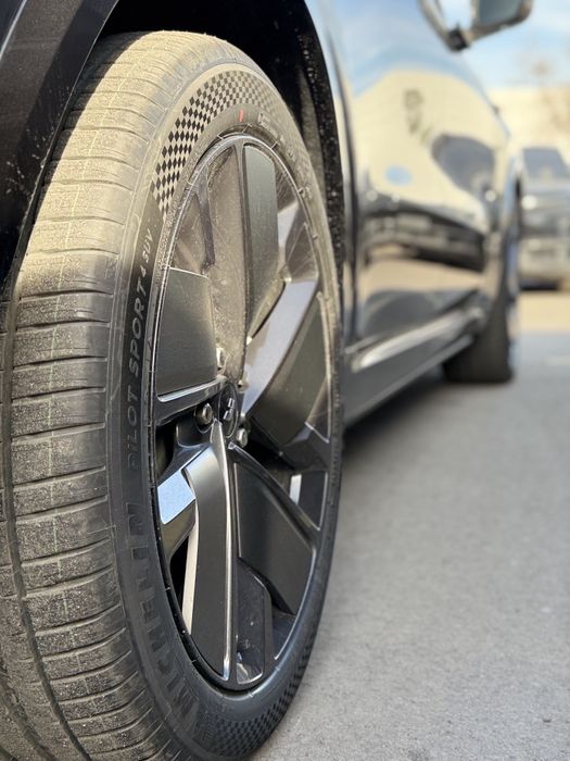 Lixiang L9 Ultra Restyling Фулл комплект (воситачиларсиз)