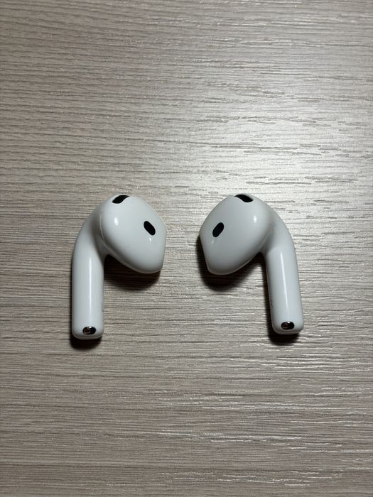 Airpods 4 ANC с гарантией + чехол