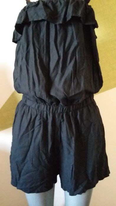 Salopeta de vara neagra H&M foarte lejera, racoroasa cu buzunare