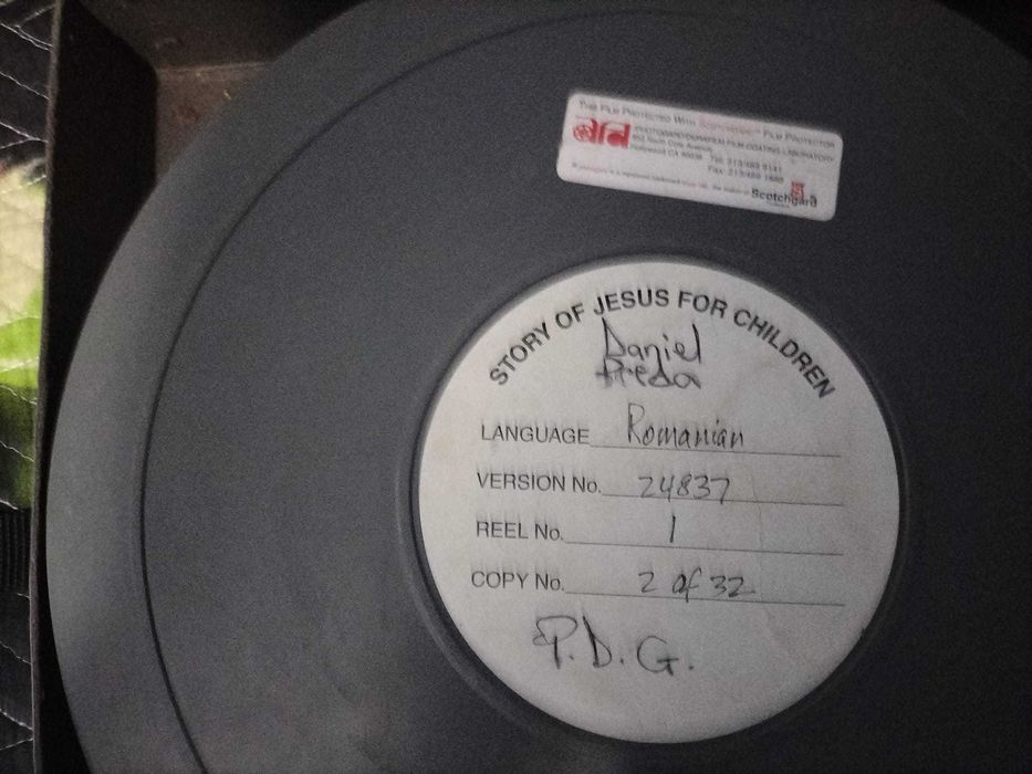 Filme 16 mm negociabil