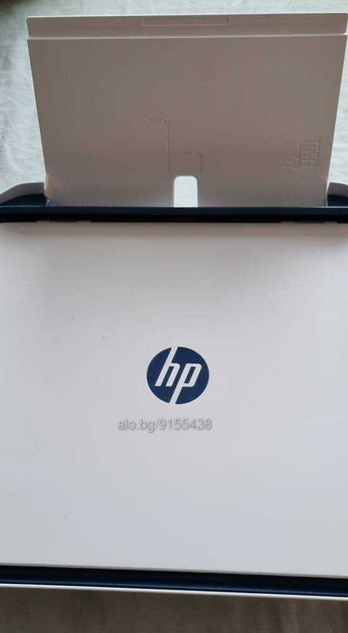 Продавам Принтер HP DeskJet 2720