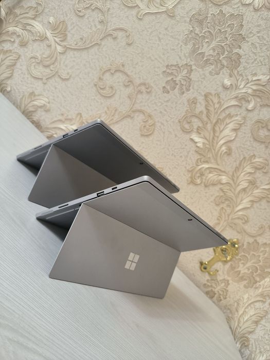 Microsoft Surface Pro 7