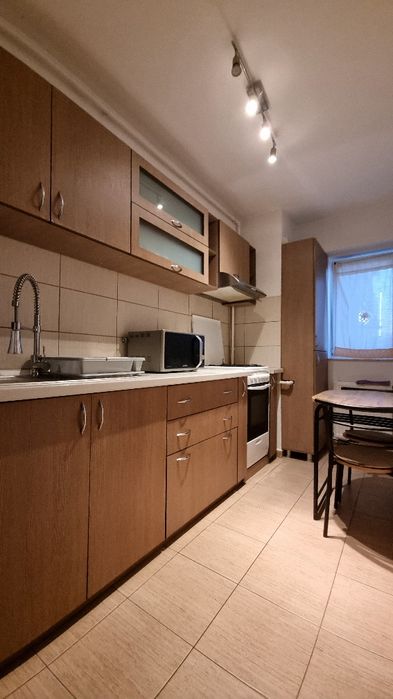 Proprietar. Garsonieră- studio spre închiriere.