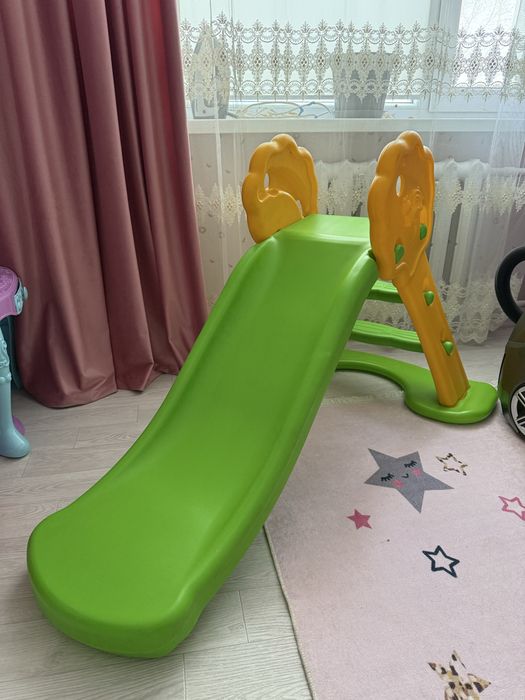 Продам детскую горку