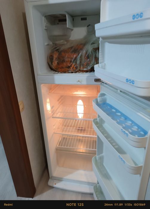 Продам холодильник б/у срочно. Торг