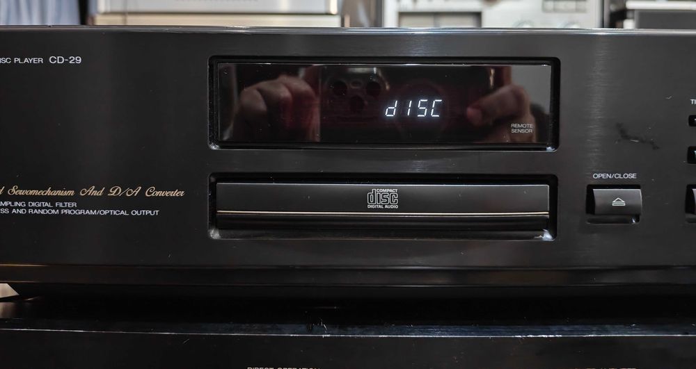 CD player AKAI CD-29
