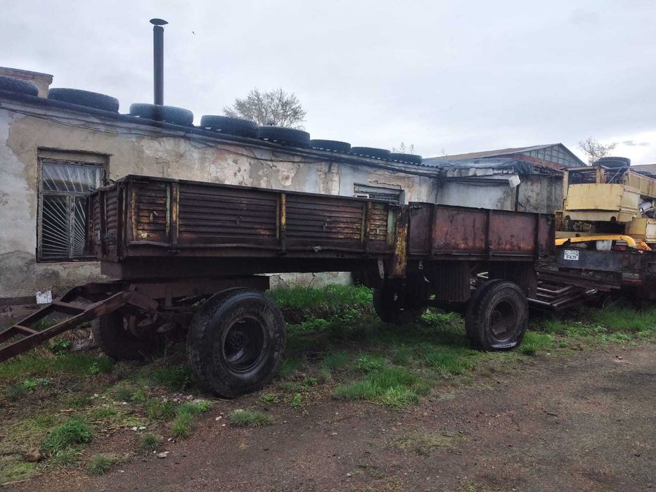 Продам прицеп, бортовой