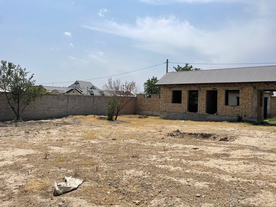 Чек участок сотилади