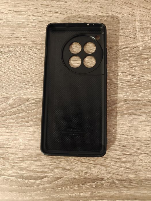 Кейсове за Oneplus 12