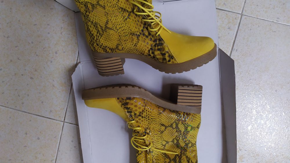 Gabina уникални ботушки