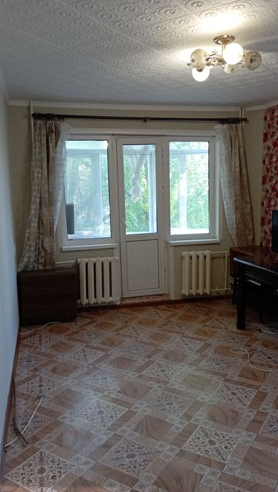 Продам 2х комн квартиру