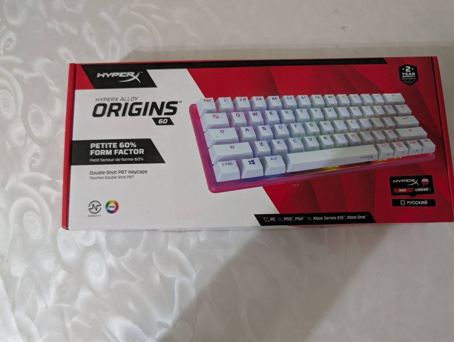 Продаю клавиатуру и Hyperx 60%