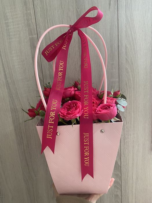 Продам цветочные сумочки/ букет