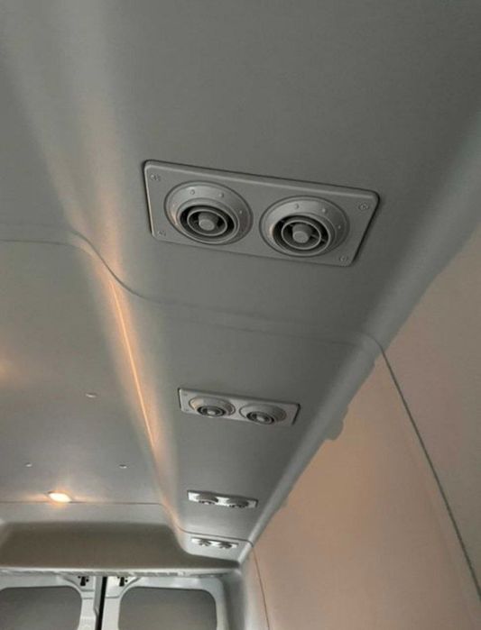 Zakaz //// Mikro avtobus xizmati arzon va kamfort