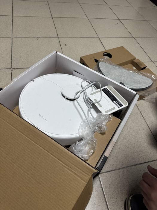 Робот пылесос Dreame в оригинале