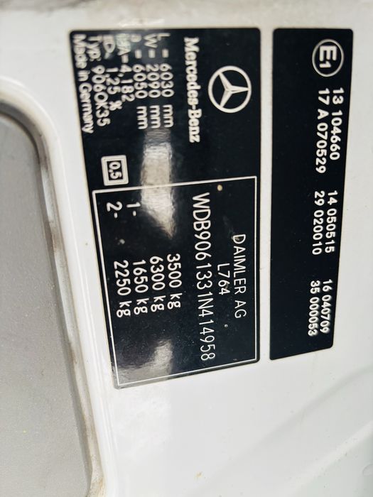 Mercedes sprinter cu prelata