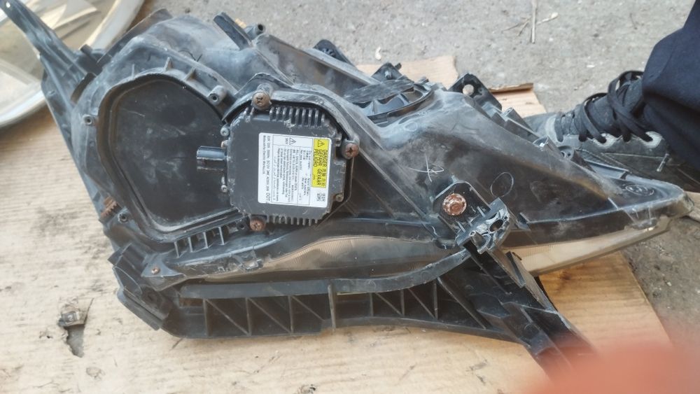 Фар ляв за нонда црв ксенон