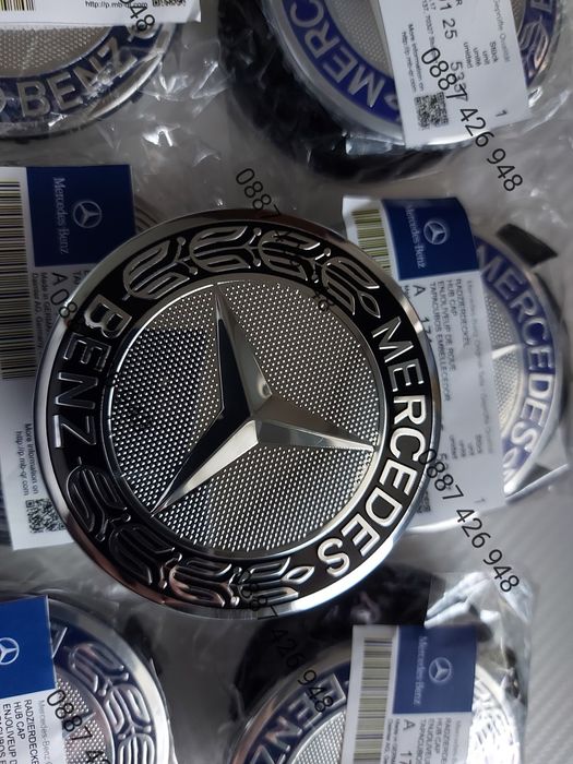 Капачки за джанти 75мм Мерцедес стандартни с тъмно синьо венче