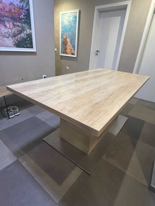 Луксозна холна маса