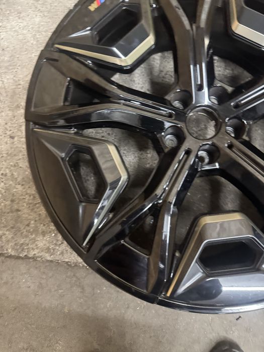 Janta 22 bmw ix i20 style M 1023