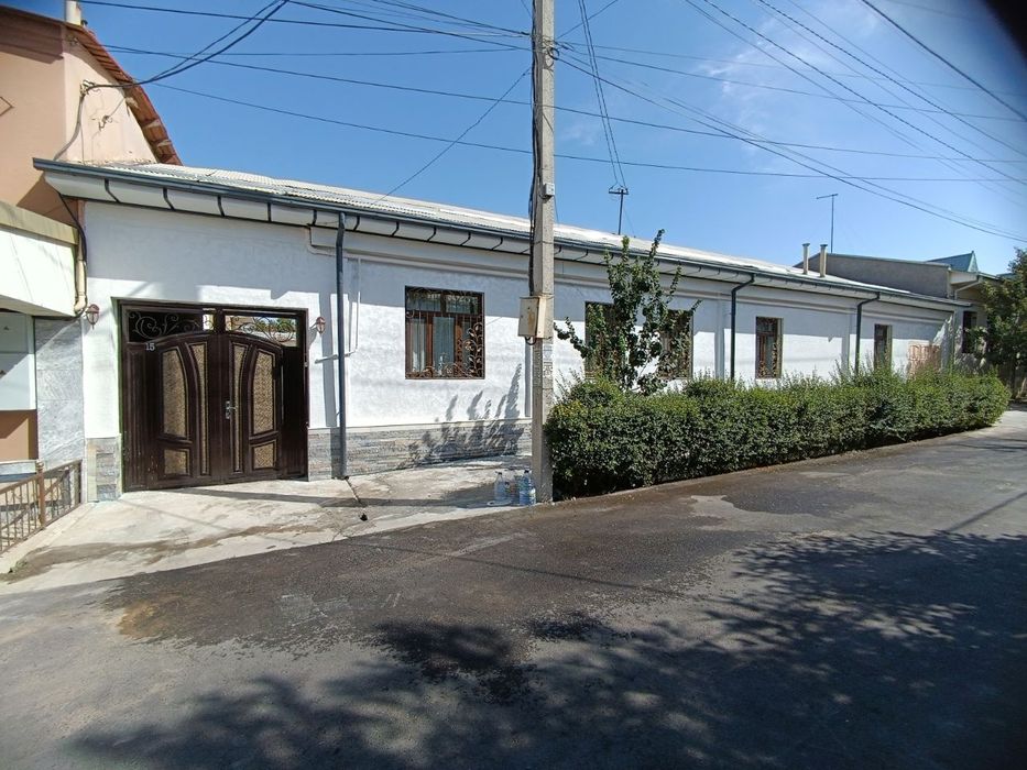 Уй сотилади 6 еки ярими 2.7 сотих профессорский