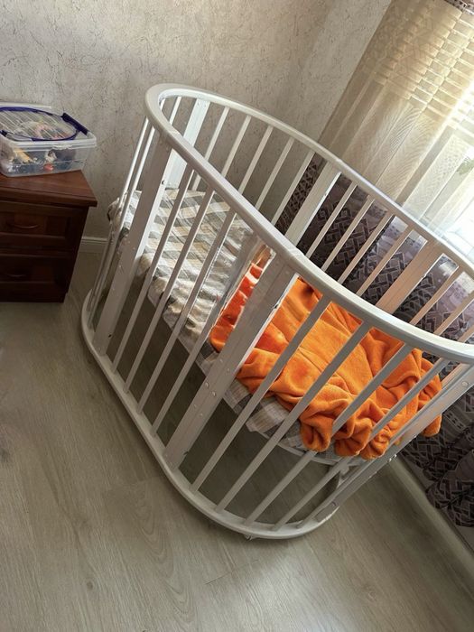 Детская кровать-трансформер