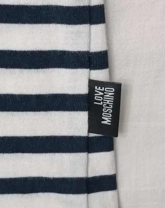 Love Moschino T-Shirt оригинална тениска M памучна фланелка