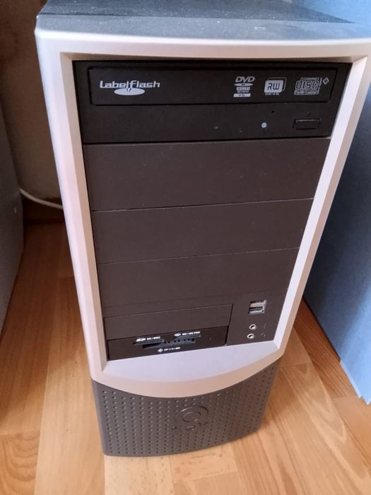 Продам компьютер  в отличном состоянии