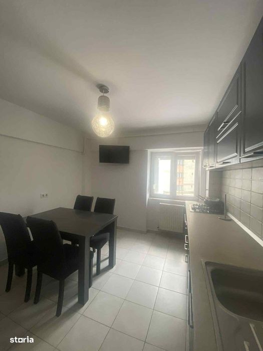 Chirie,Ap.4 camere,Soarelui