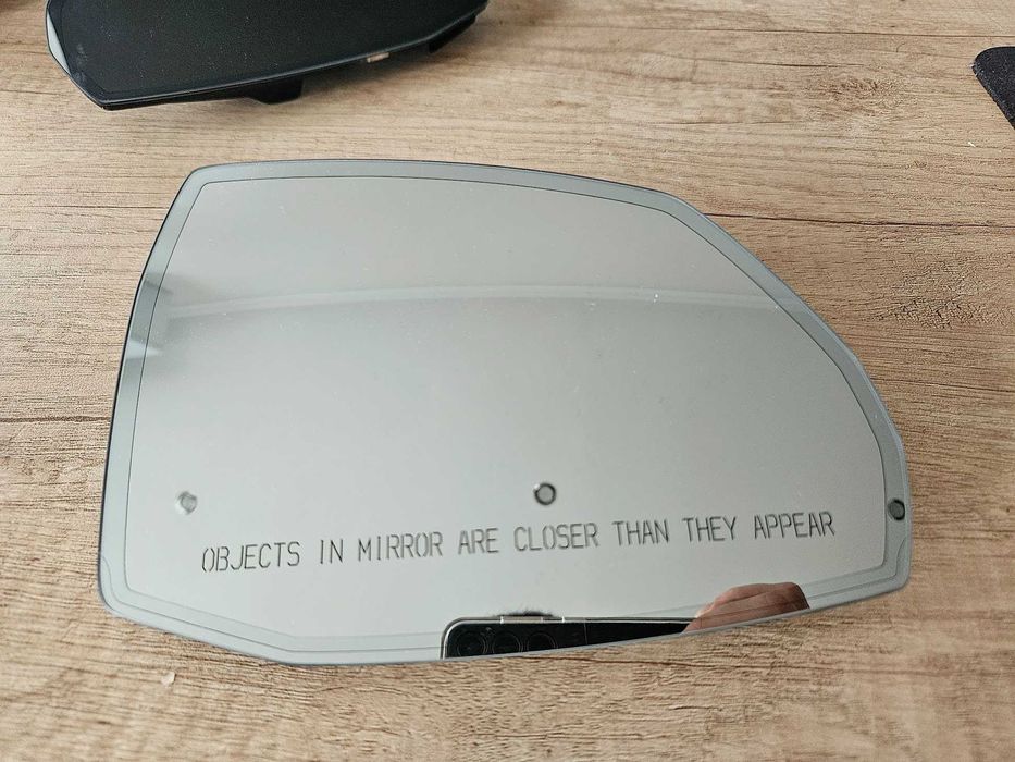 Стъкла за огледала Audi Q7 4M (2016-2024) Q5 (2016-2024) с бленда