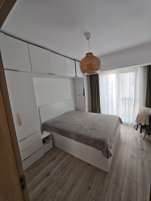 Vând pat 160x200 somiera rabatabila