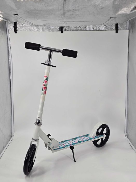 Тротинетка детска скутер scooter бяло и зелено сгъваема колело