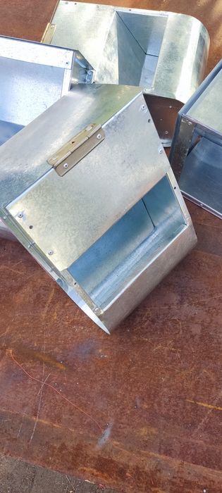 Бункерные кормушки для кроликов.