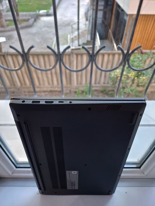 Ноутбук Lenovo V15 G2 IJL