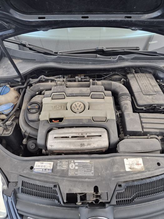 Vând volkswagen golf 5 1.4tsi(GT)177cp