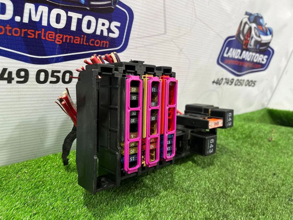 TABLOU PANOU SIGURANTE AUDI A4 B8 S LINE 2.0 DIESEL 2010 COD OEM 8K0971845A 2009-2016