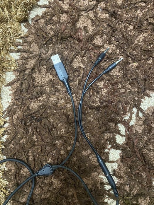 Продам наушники игровые