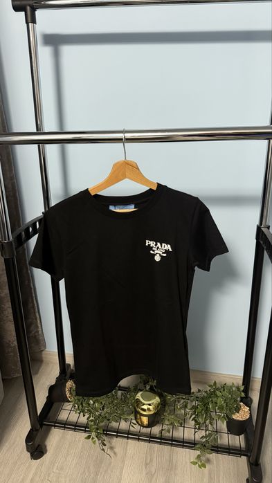 Prada дамска тениска