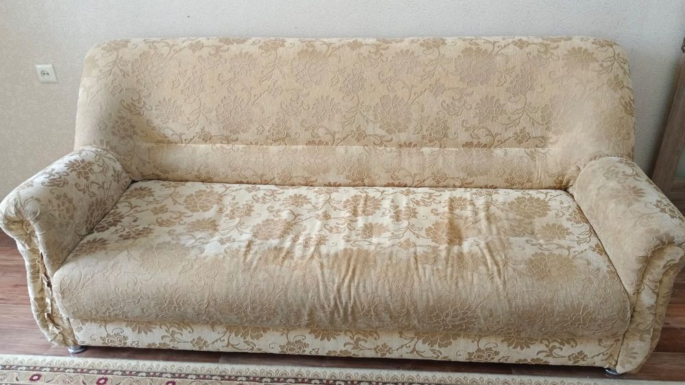 Диван с креслой 2x